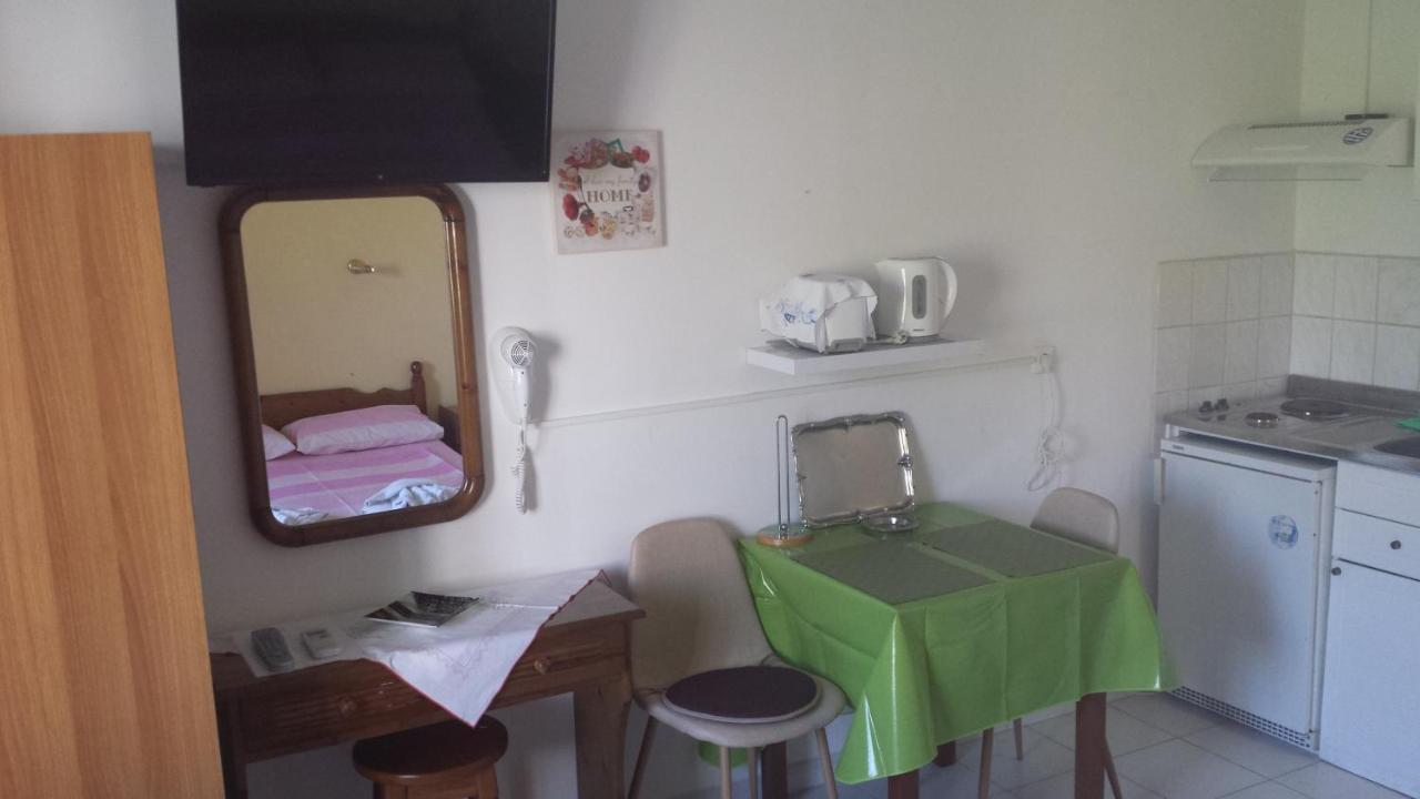 Eva Apartments Svoronata Luaran gambar